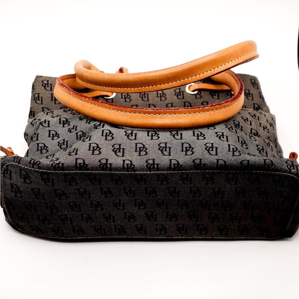 Pre-Owned Vintage Dooney & Bourke Purse - Picture 3 of 5